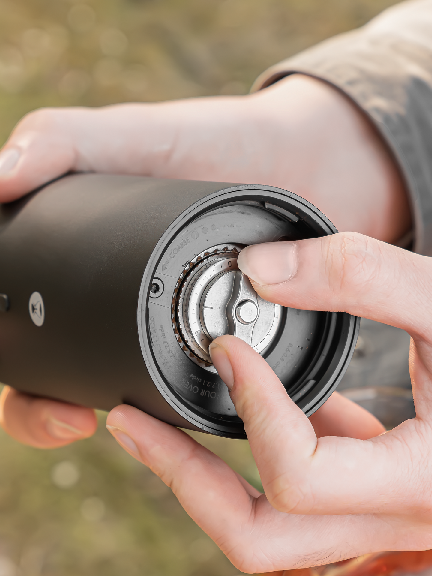 Portable  Coffee Bean inder It - مراجعة Coffee Equipment Usa وسعره